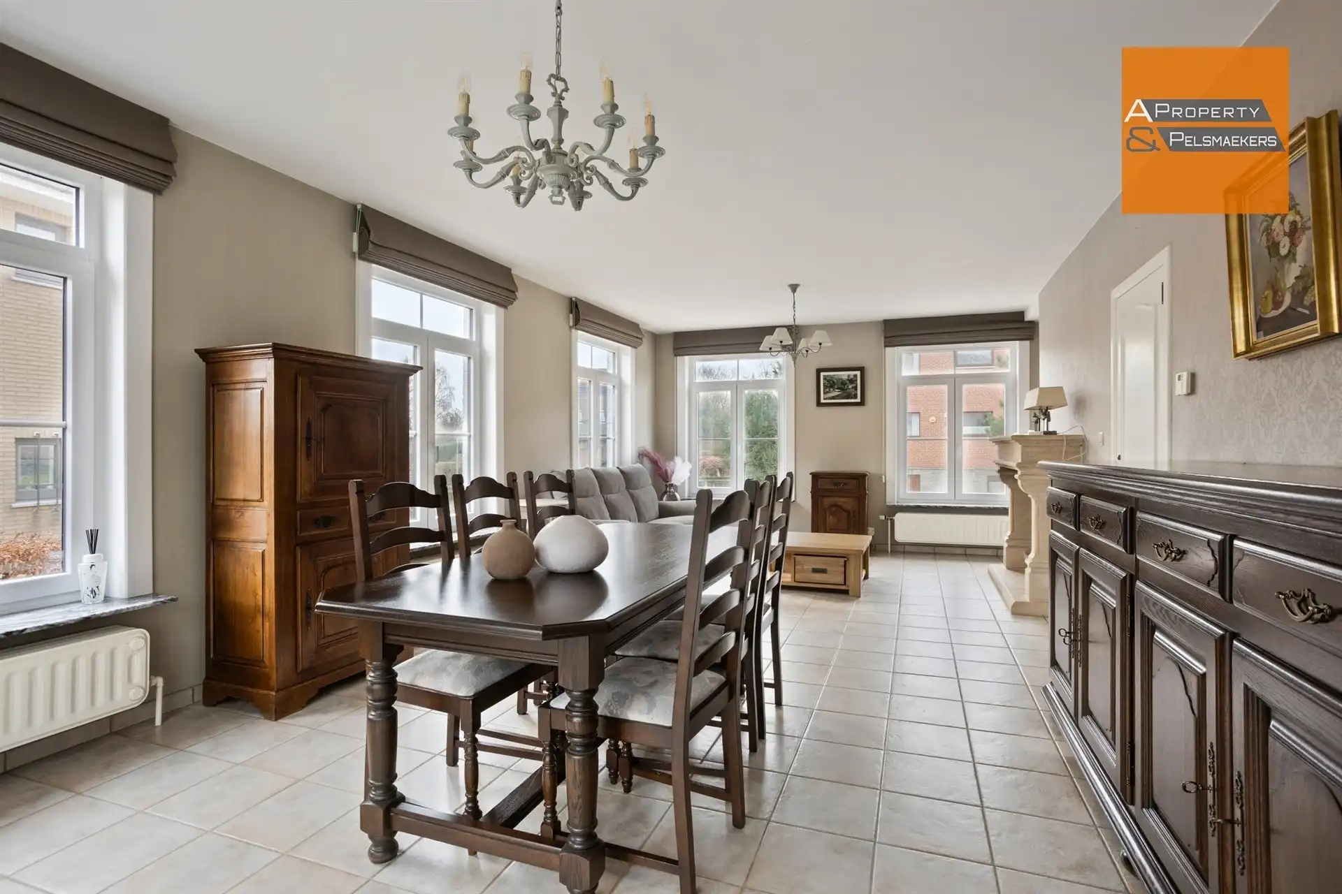 Lichtrijke villa met 4 slaapkamers nabij Britse School foto 3