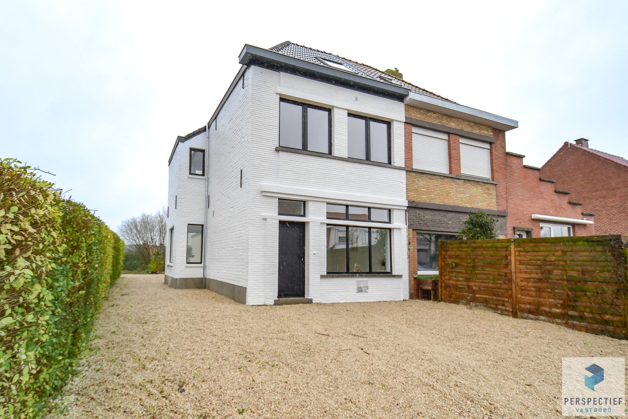 BEZOEKMOMENT ZATERDAG 20/12 VAN 9U TOT 10U30 | GERENOVEERDE, RUIME hedendaagse woning met GROTE tuin op TOPLOCATIE! foto 22