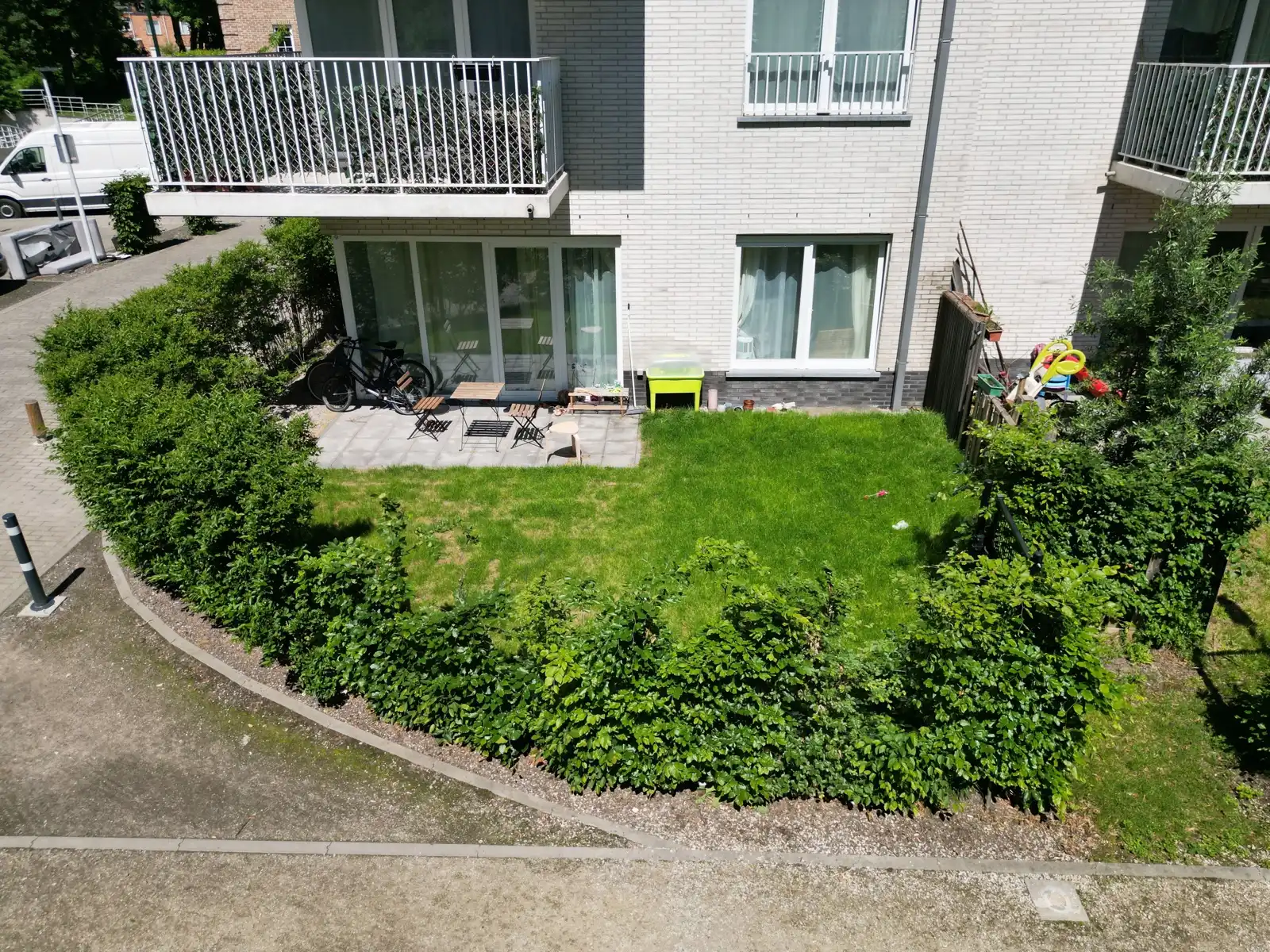 Hoekappartement met tuin, parking en rustige ligging foto 12