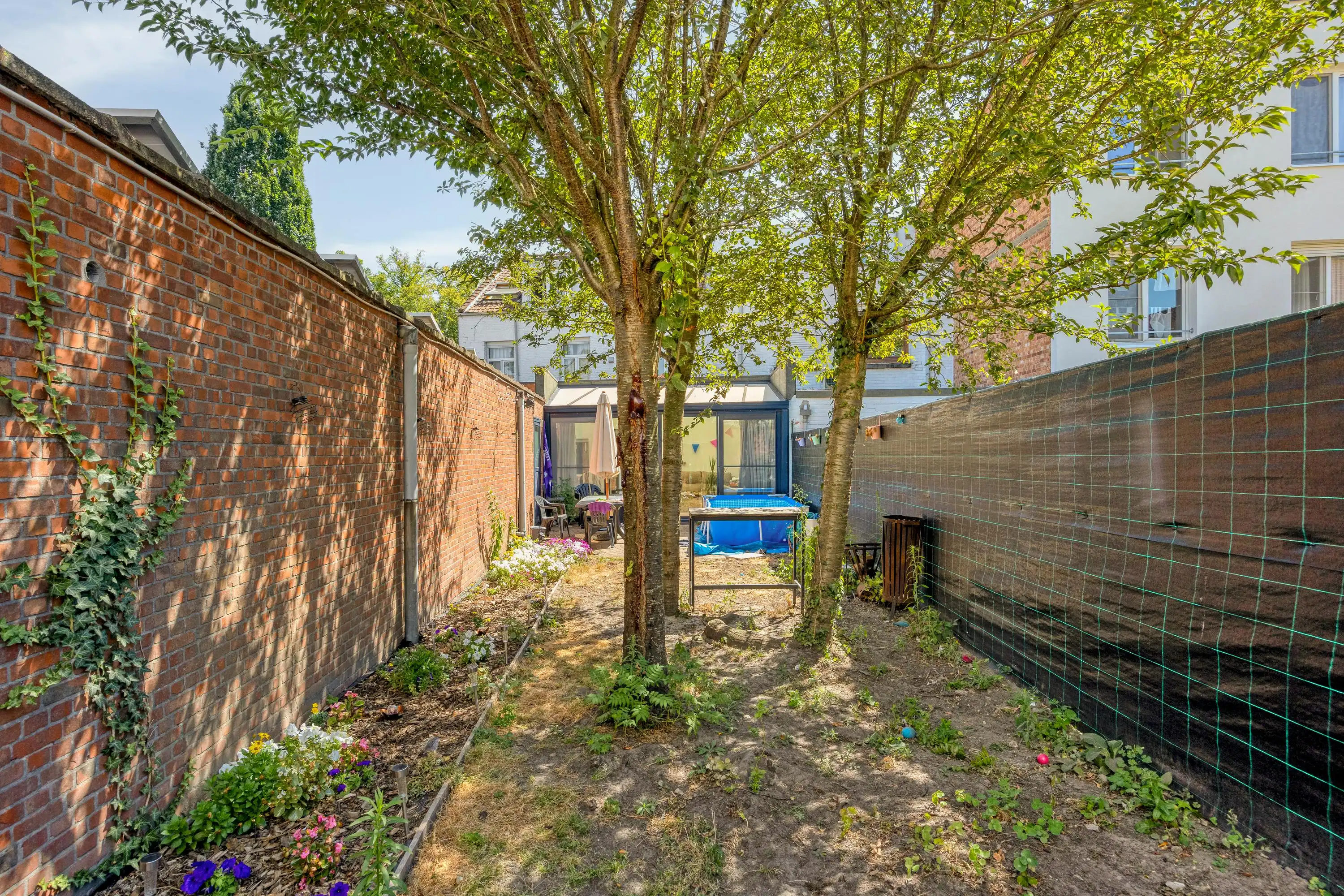 Uitzonderlijk ruime woning met garage te koop in centrum Wilrijk foto 12