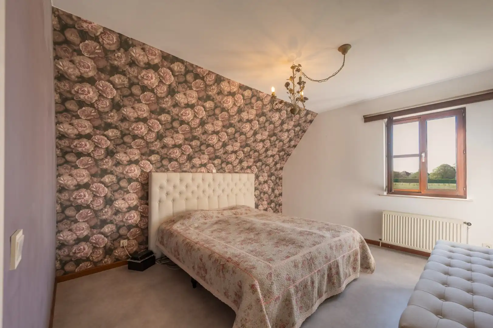 Ruime woning met 5 slaapkamers en toffe tuin! foto 8