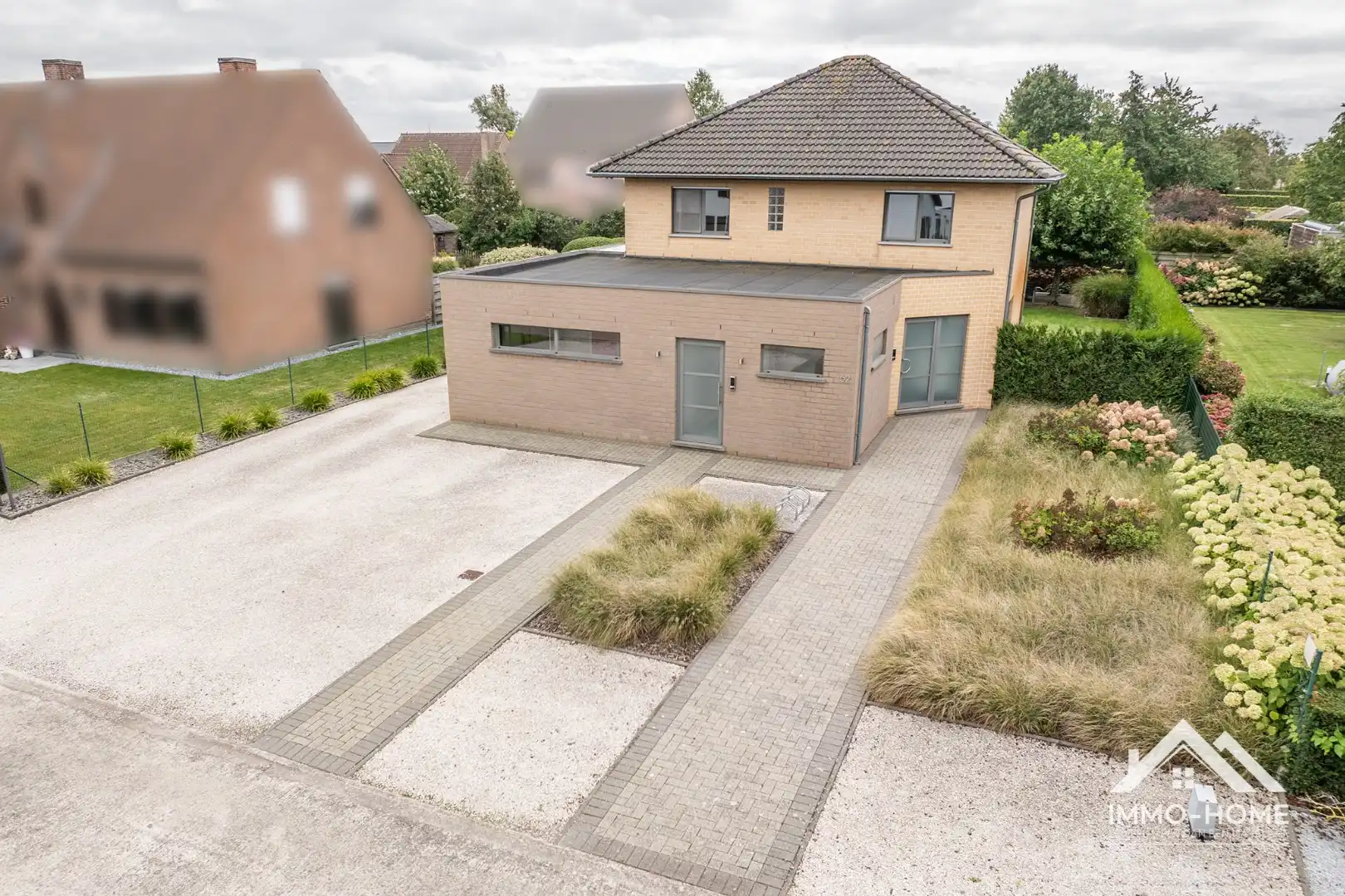B label, 5 slaapkamers, 2 badkamers op TOPligging foto {{pictureIndex}}
