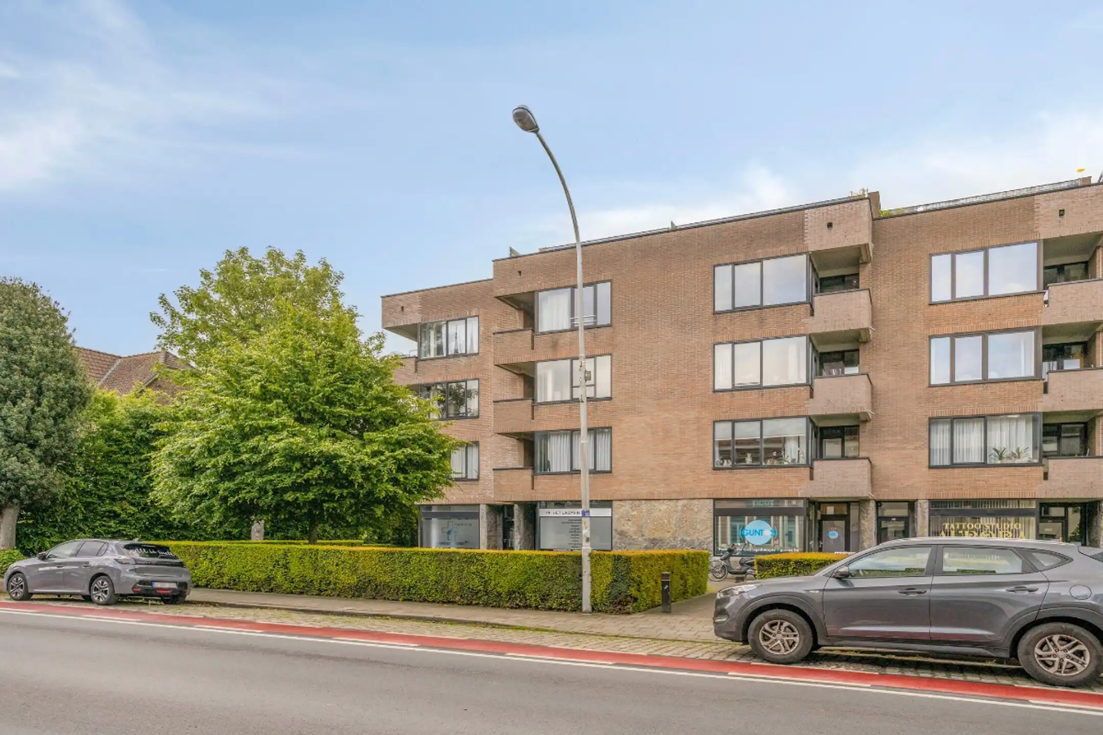 Gelijkvloerse handelsruimte op commerciële toplocatie foto 18