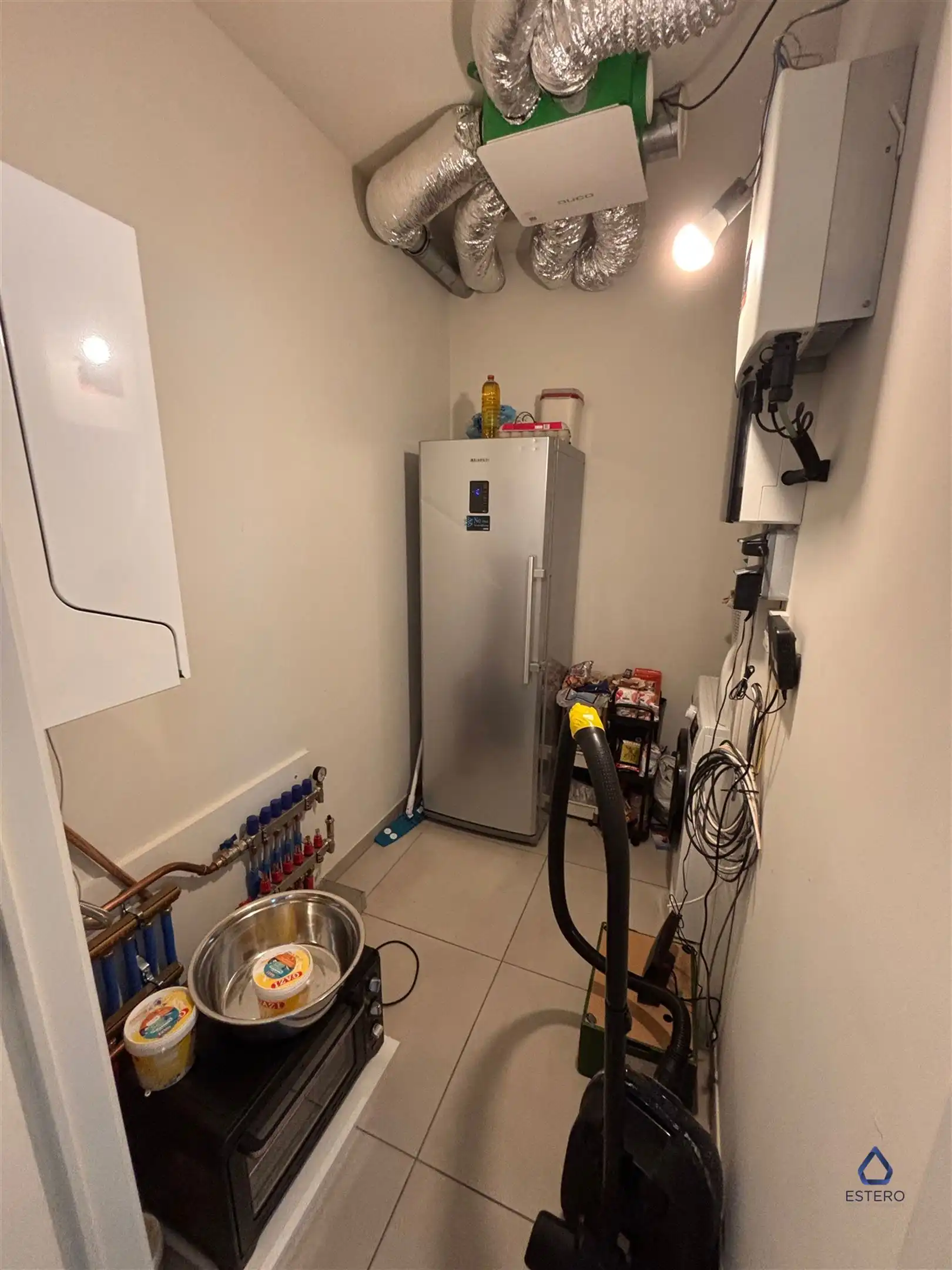 Mooi afgewerkt appartement met 2 slaapkamers foto 8