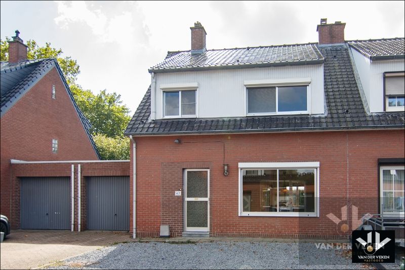 Woning met 3slpk en garage in kindvriendelijke buurt te Kuringen foto 2