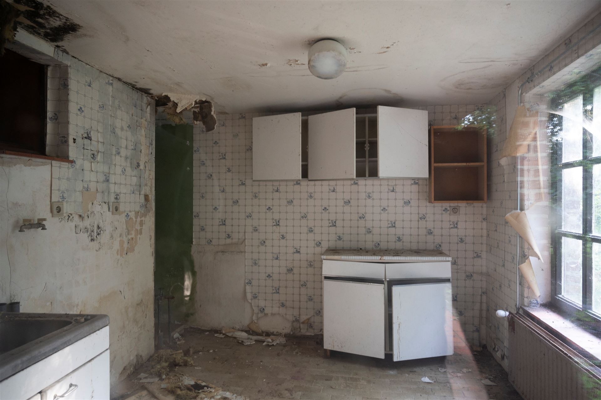 volledig te renoveren woning foto 13