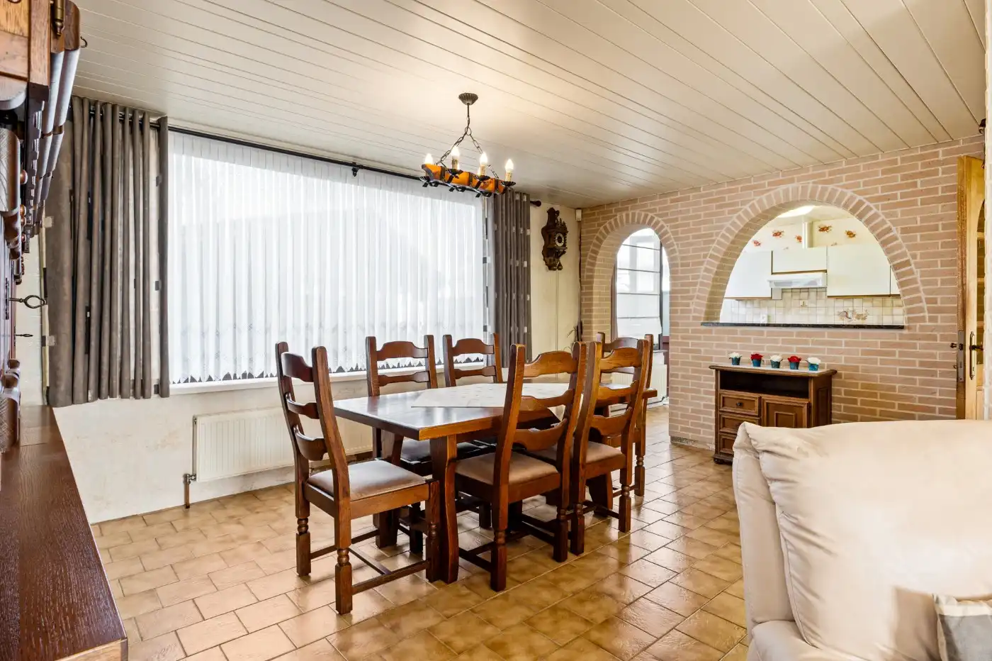 Op te frissen HOB met 3 slpk., garage en tuin foto 4