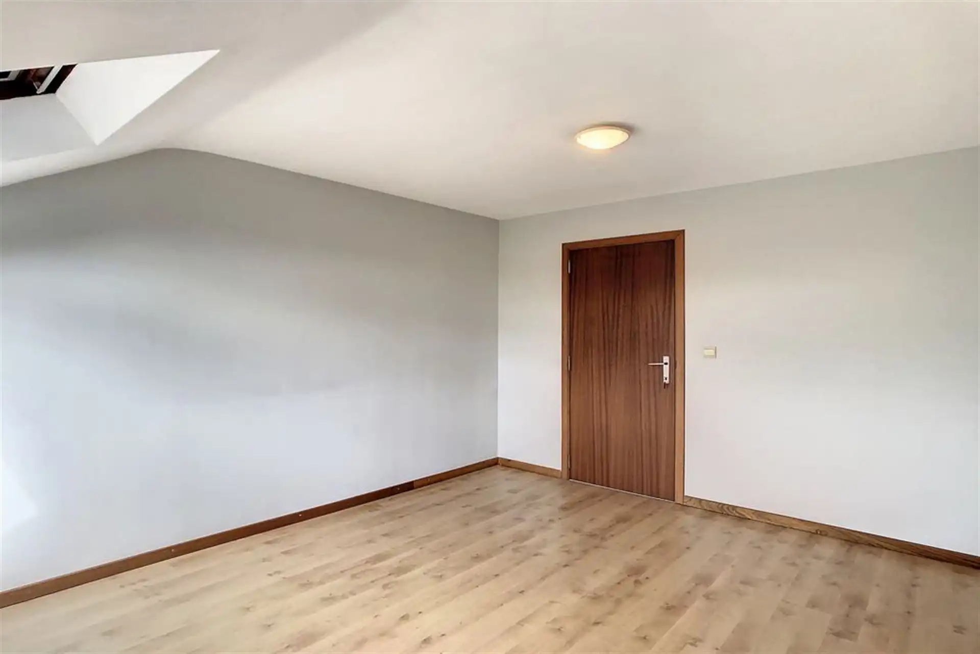 Rustig gelegen en energiezuinige villa foto 20