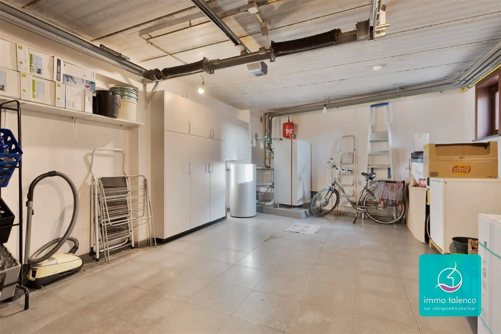 Alleenstaande VILLA - 4 SLPKS - 4 are 10 ca - Tuin - Garage  foto 27