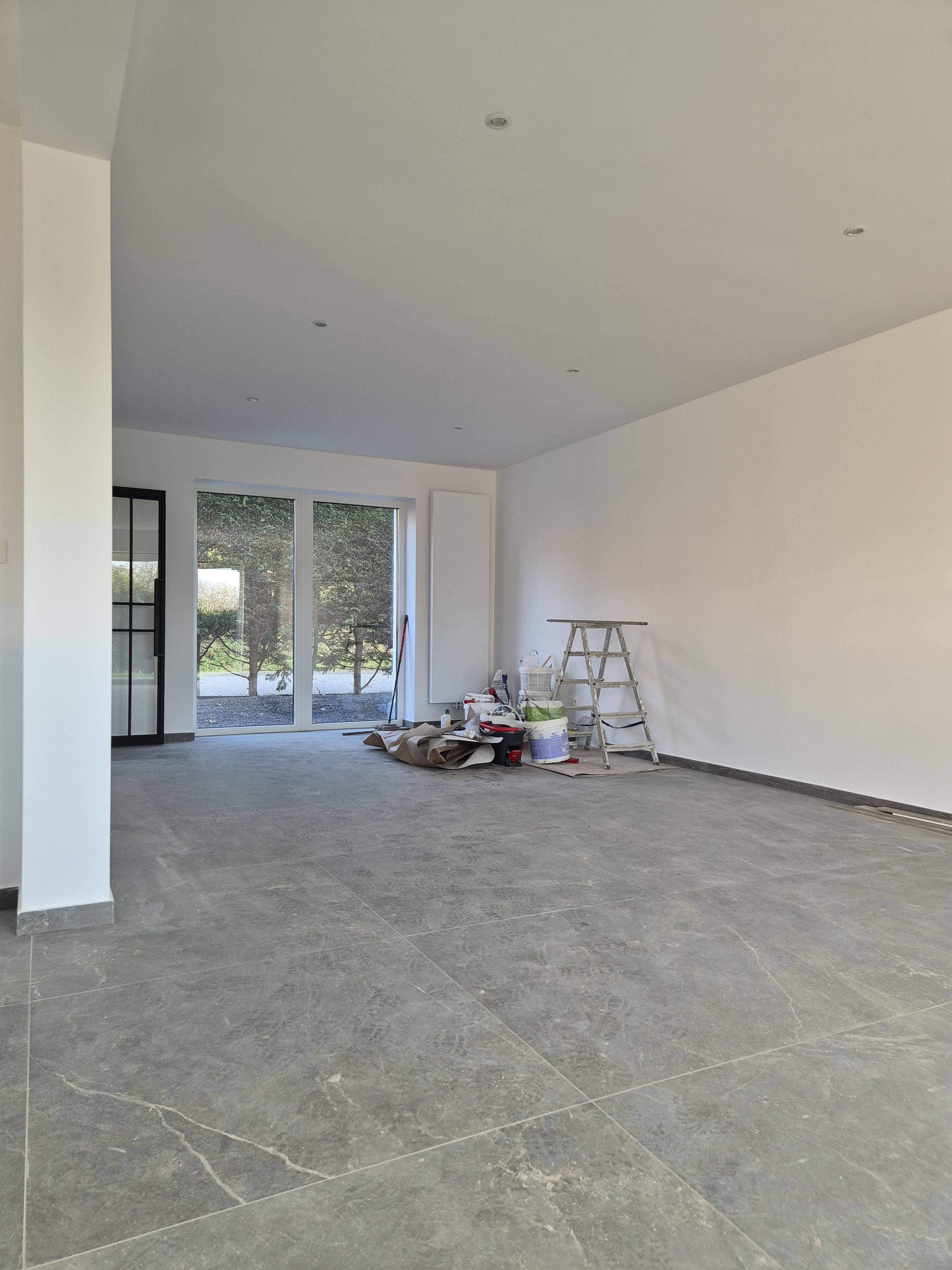 Leuke gerenoveerde woning met 4 slaapkamers en tuin foto 7