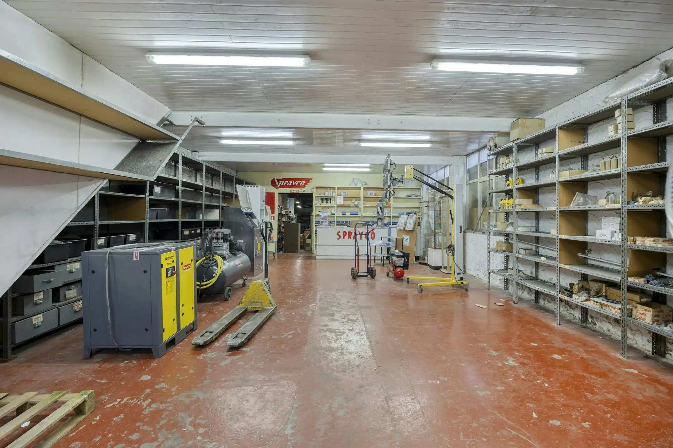 Opbrengsteigendom met renovatiepotentieel in Anderlecht foto 9