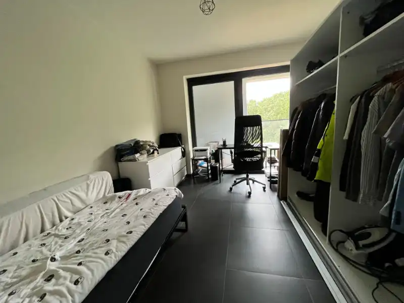 Appartement aan het water met zicht op de vaart inclusief garage foto 11
