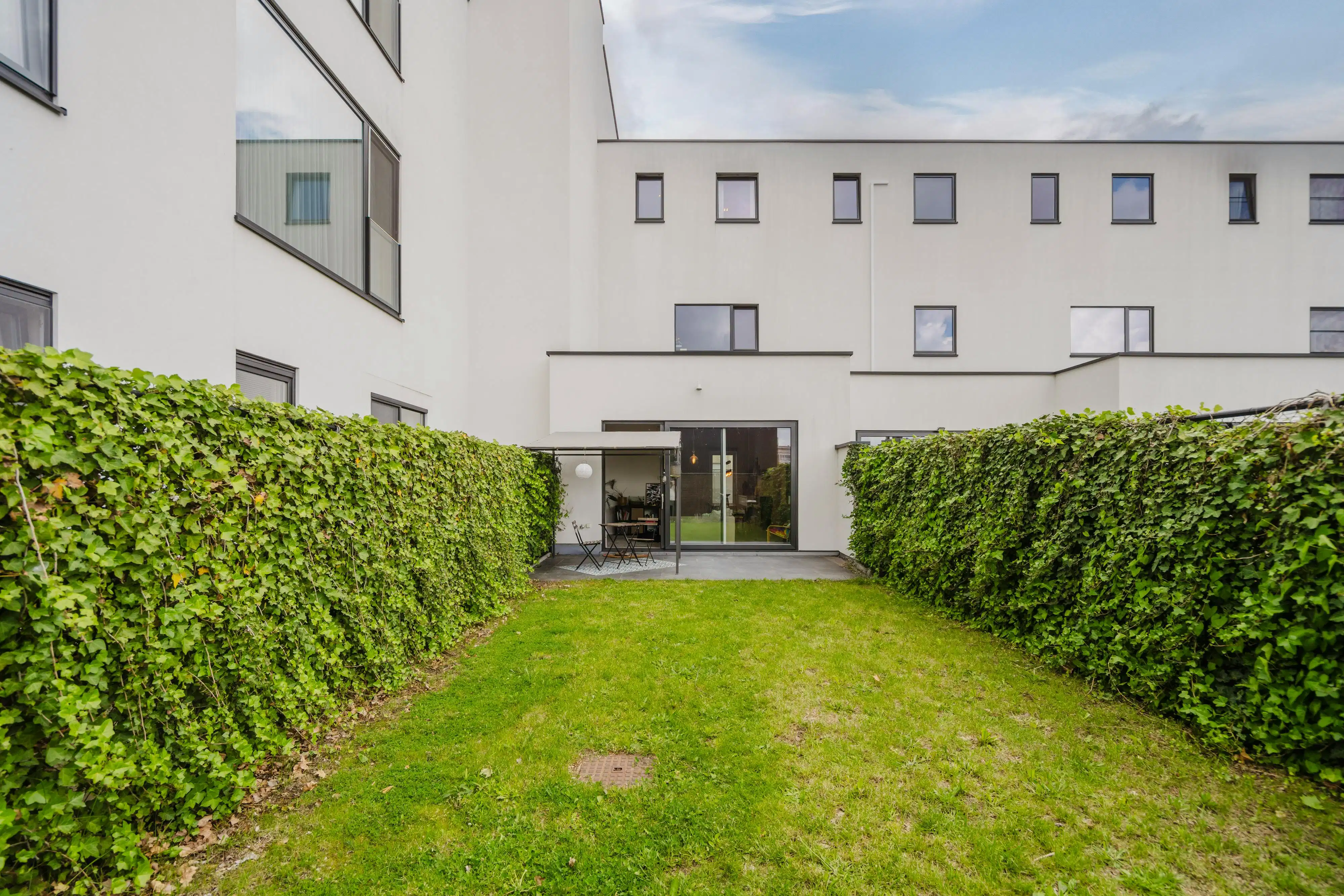 Recent huis met 4 slaapkamers en parking te koop in Kortrijk foto 16