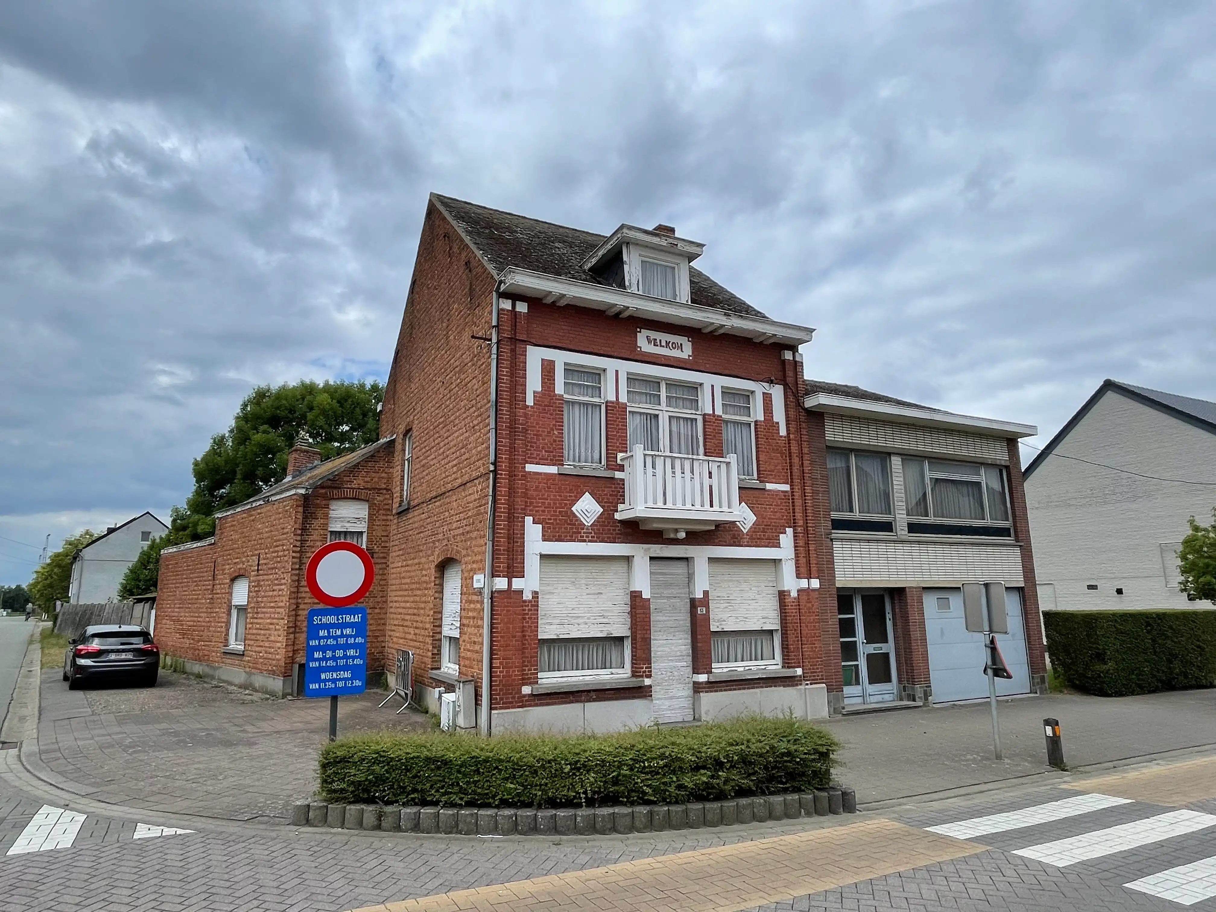 Prachtig gel projectgr 1626m² foto {{pictureIndex}}