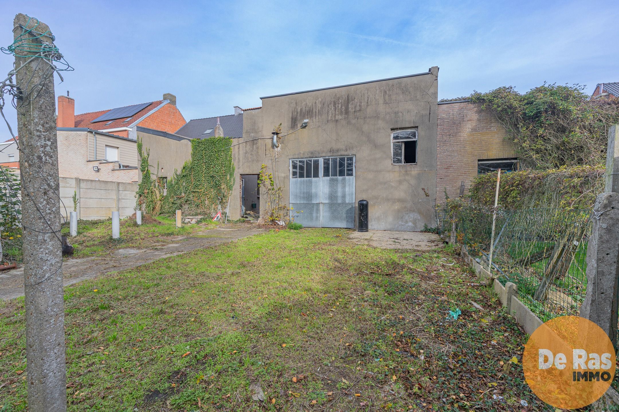 ZONNEGEM – Solide renovatiewoning met atelier/werkplaats  foto 19