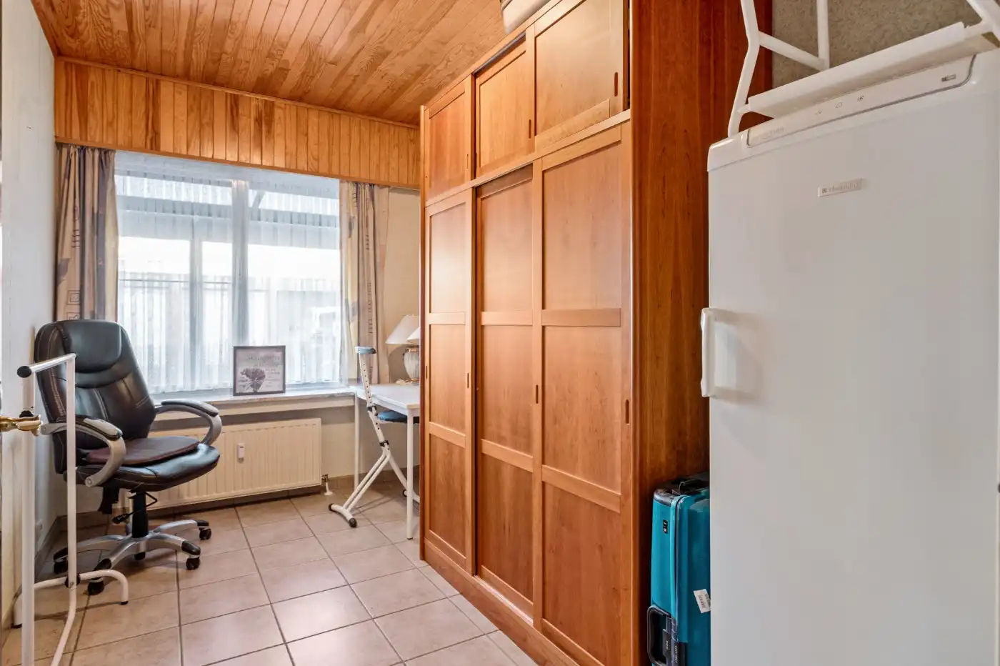 Gezellig, goed gelegen app. op GLV met 2 slpk., veranda en garage foto 13