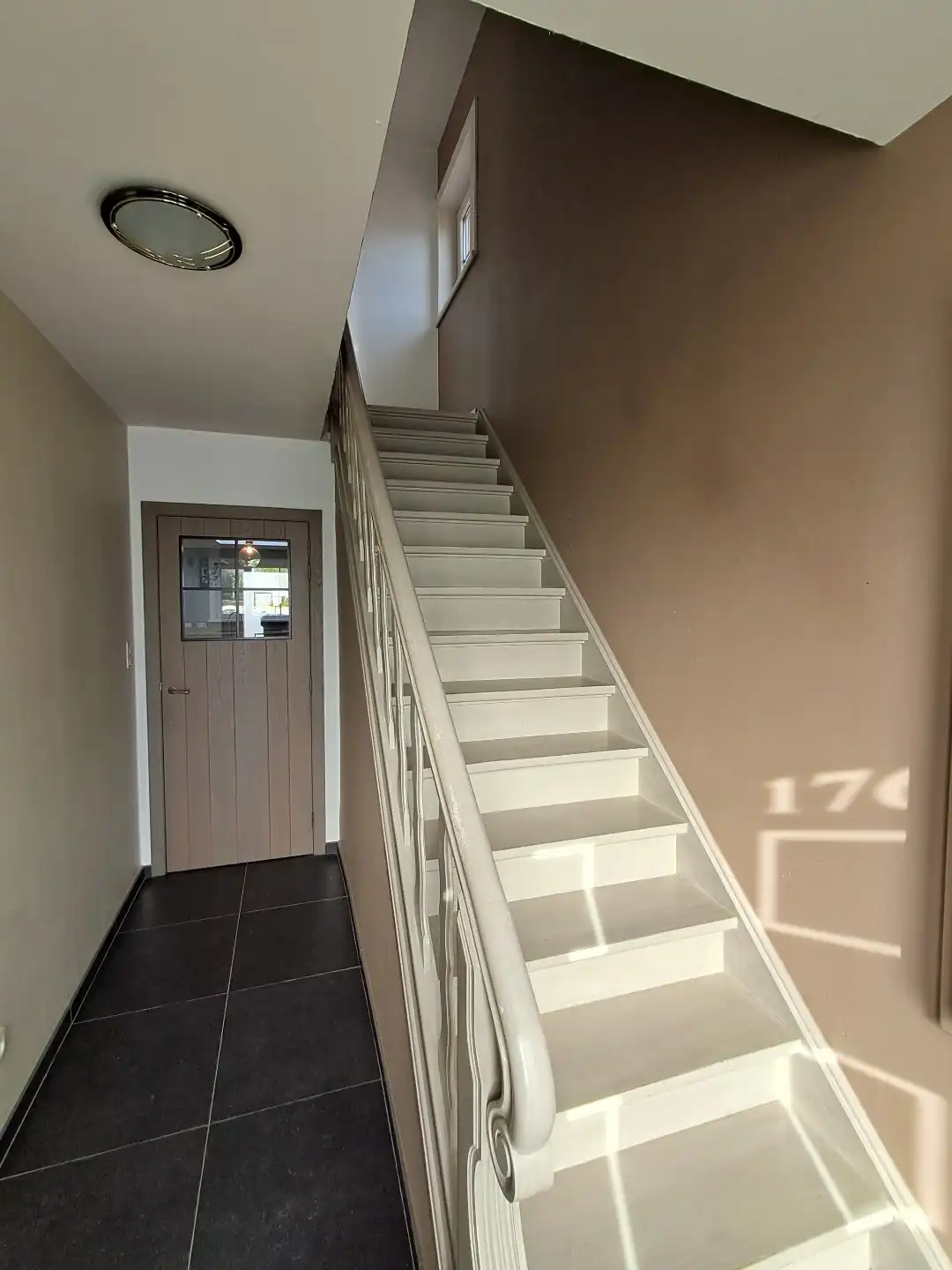 Woning in Sijsele met ruime tuin en grote garage! foto 2