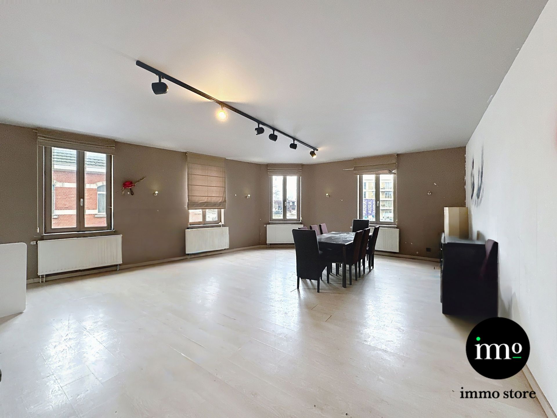 Gezellige brasserie met terras en eventueel woongelegenheid foto 5