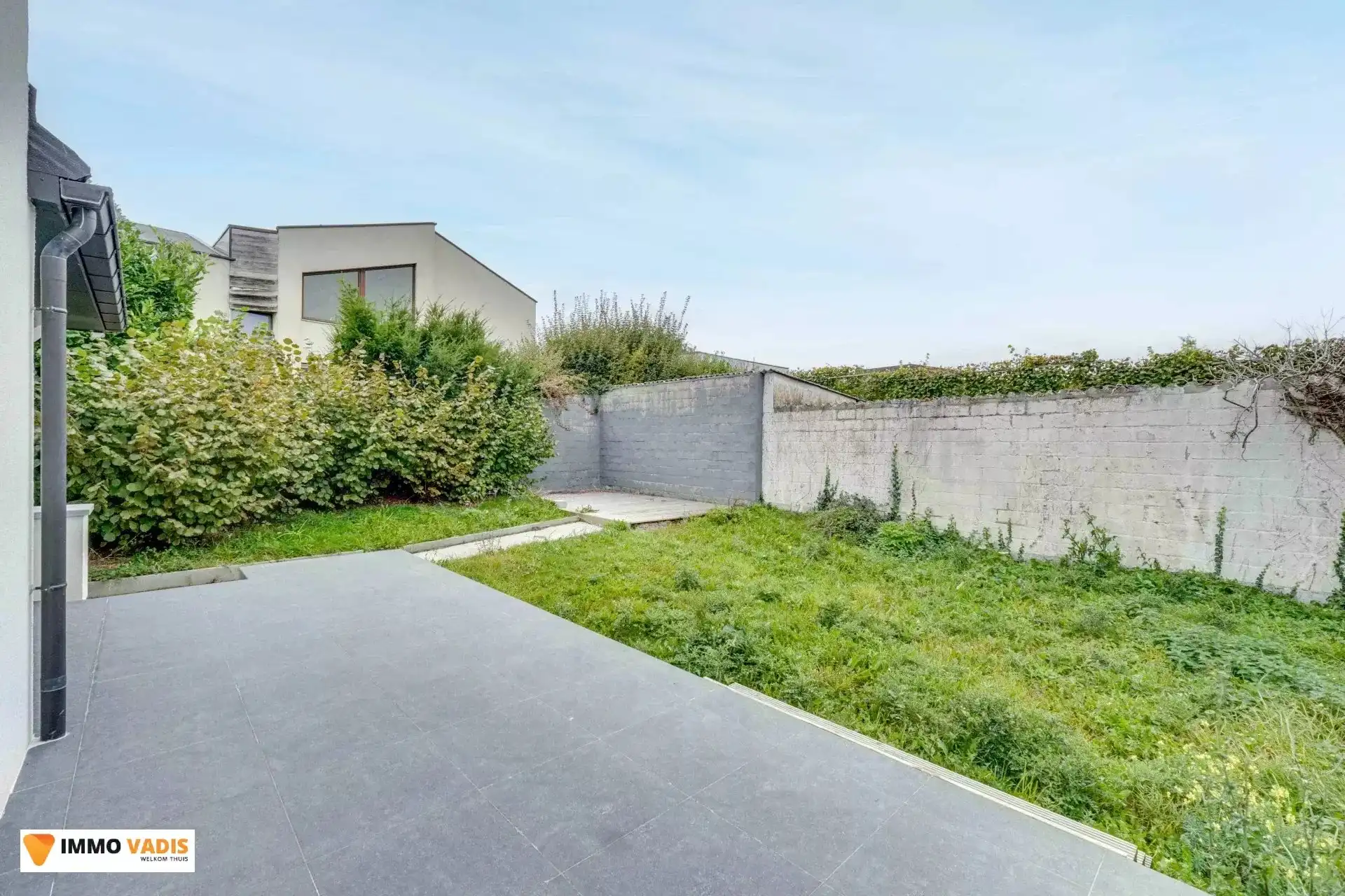 Moderne, energiezuinige woning in groene omgeving foto 28