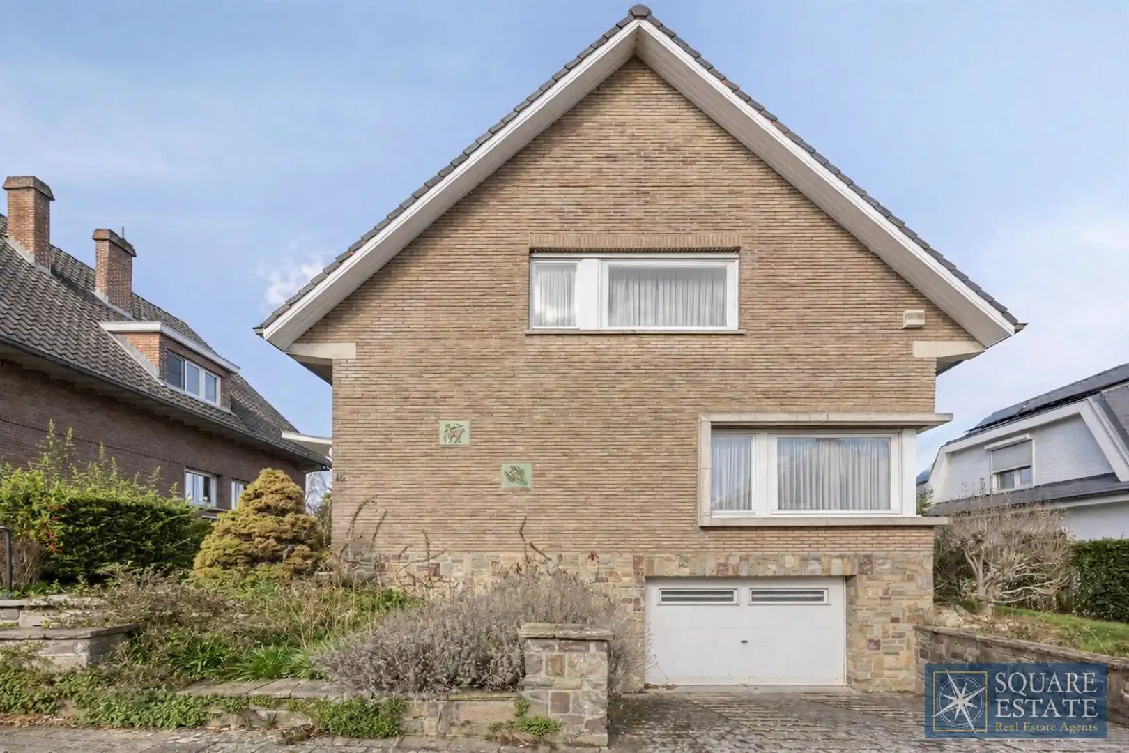 Hoofdfoto van de publicatie: Villa