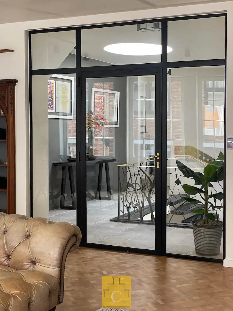 perfect gelegen pas gerenoveerde stadswoning - 340 m2 vloeroppervlakte - met garage, tuin en extra terras op het verdiep foto 14