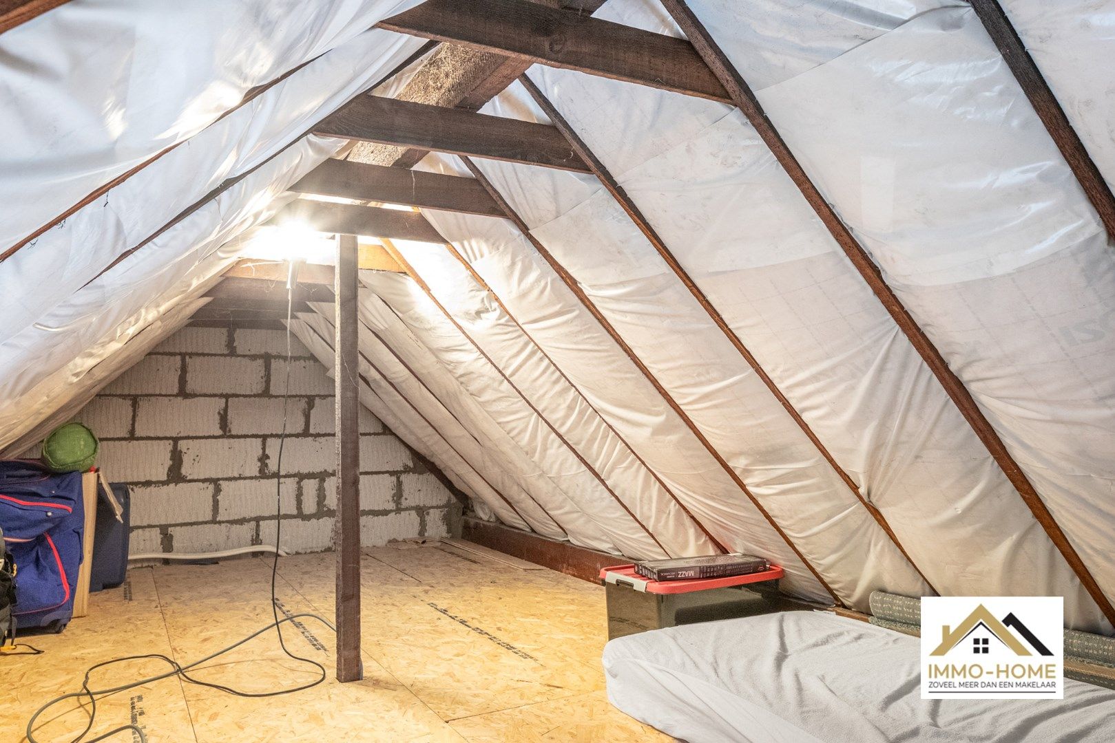 Stijlvolle moderne woning met smart home in Zwijnaarde foto 16