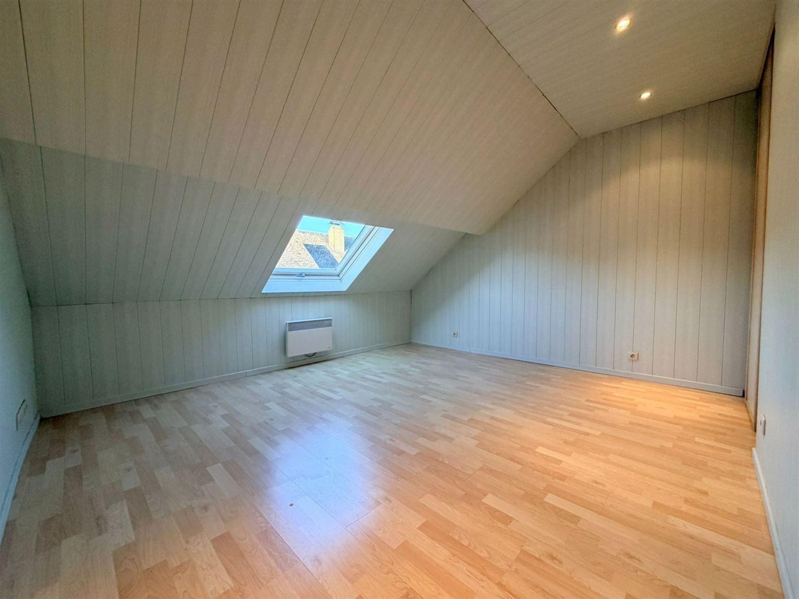 Duplex-appartement te huur in centrum Lennik foto 13