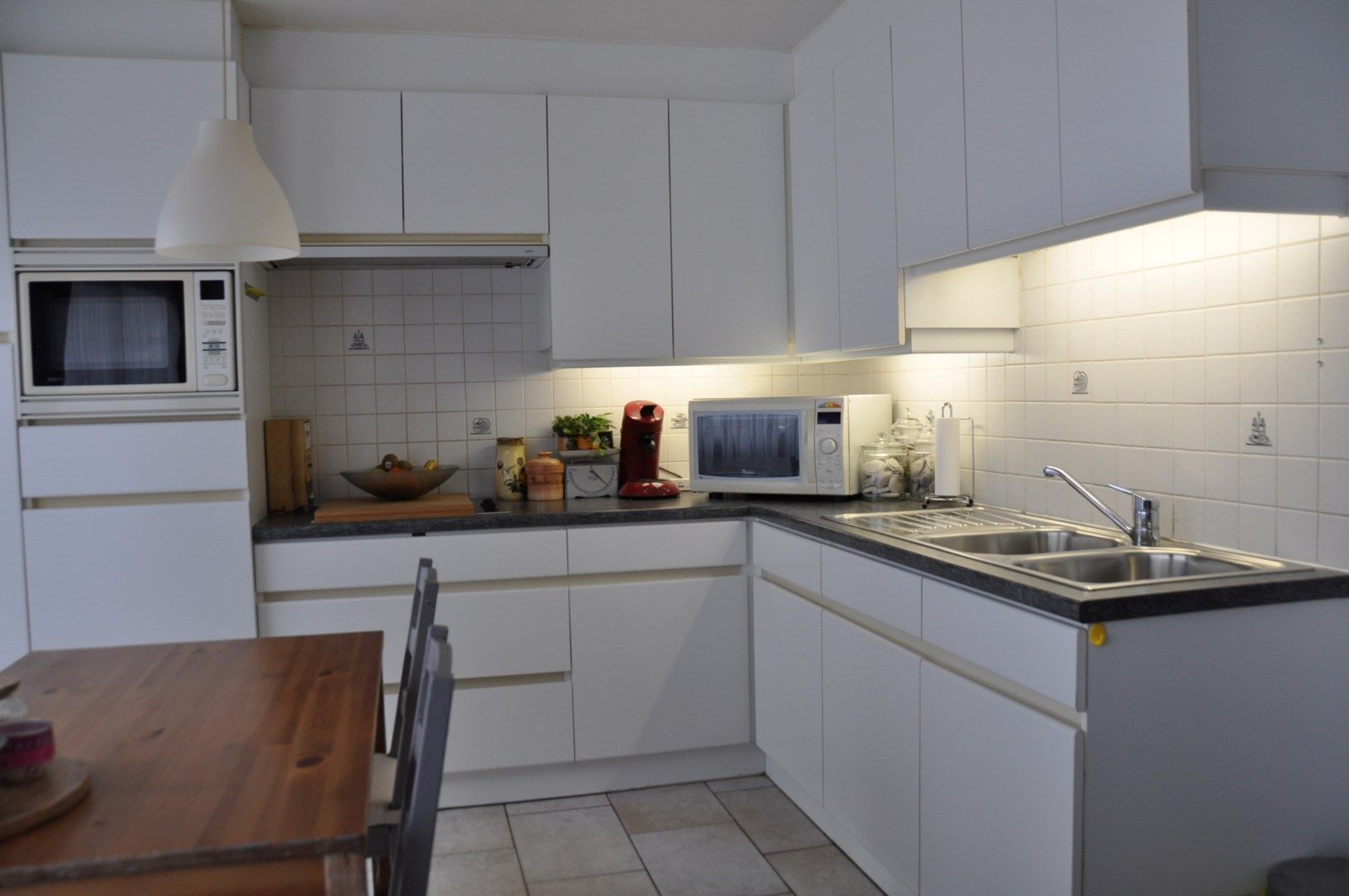 Gezellig en verzorgd appartement met twee slaapkamers in het centrum van Izegem. foto 6