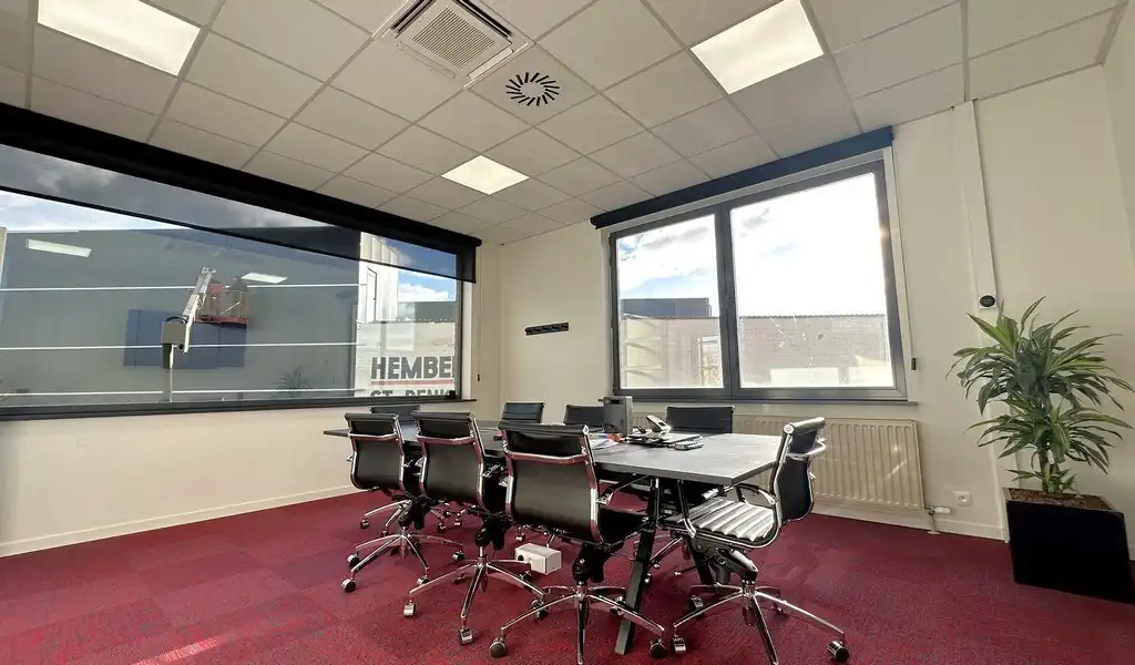 Exclusief ingericht kantoor te huur in Dionysius KMO center te Sint-Denijs-Westrem foto 10