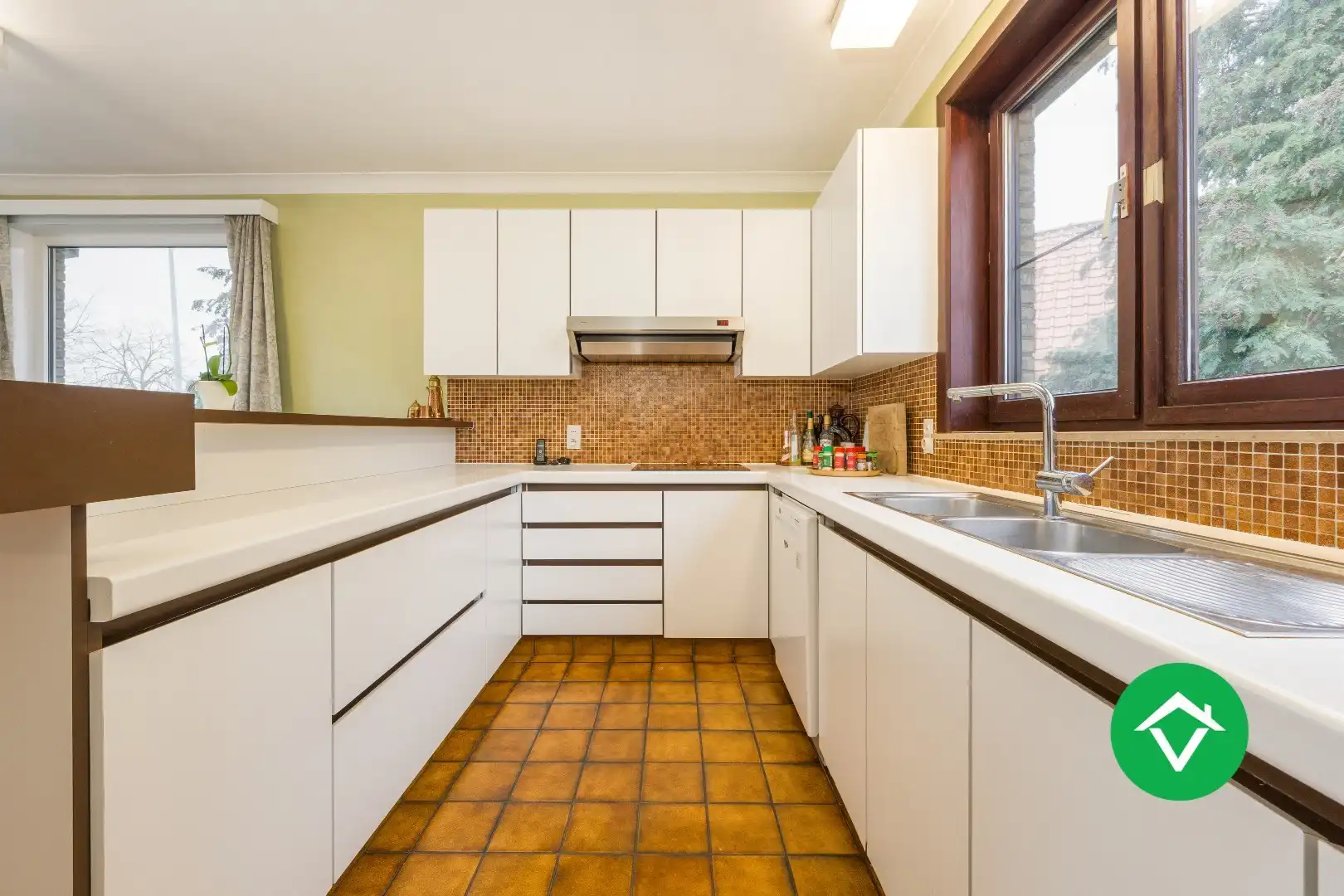 Authentieke gezinswoning op toplocatie in Torhout foto 10