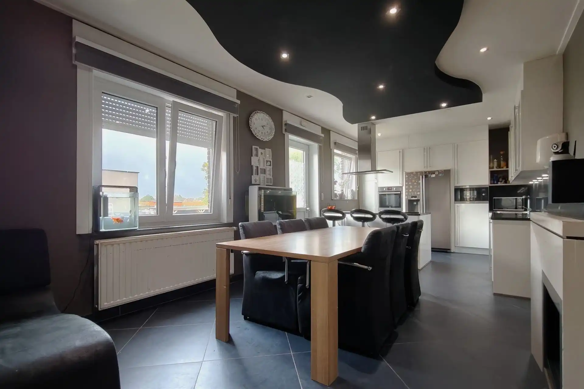 Ruime gezinswoning met 6 slaapkamers op toplocatie vlakbij Maastricht foto 5