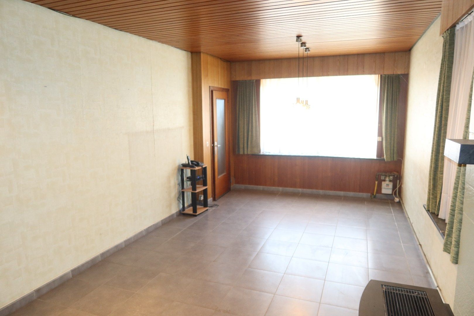 Te renoveren woning met 3 tot 4 slk en tuin foto 3