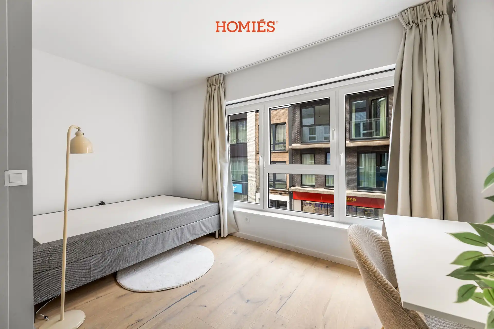 Moderne studentenkamer op toplocatie foto {{pictureIndex}}