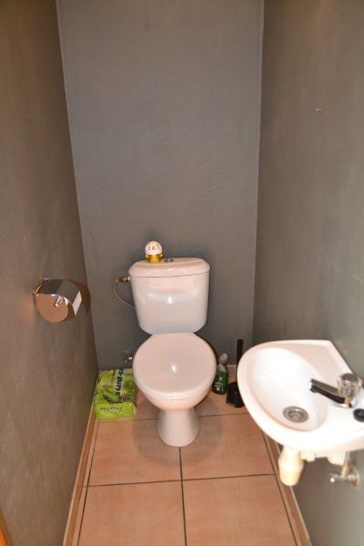 Woning met 2 slaapkamers en grote tuin met terras foto 11