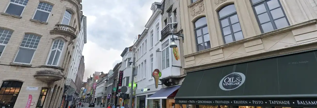 Veelzijdig handelspand (80 m² + verdieping) in het centrum van Lier foto 8