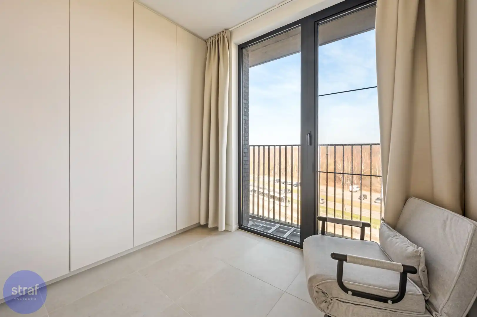 Luxueus, energiezuining appartement met groot zuid terras foto 13