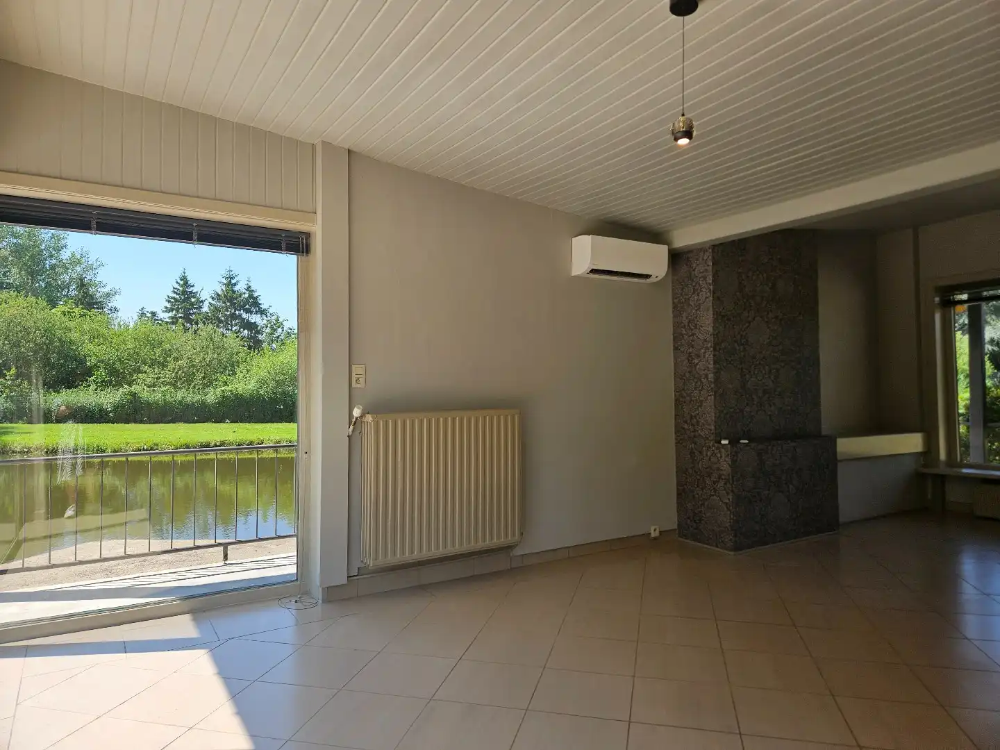 Rustig gelegen woning met 3 slaapkamers en prachtige vijvertuin in Geel-Winkelomheide !  foto 6