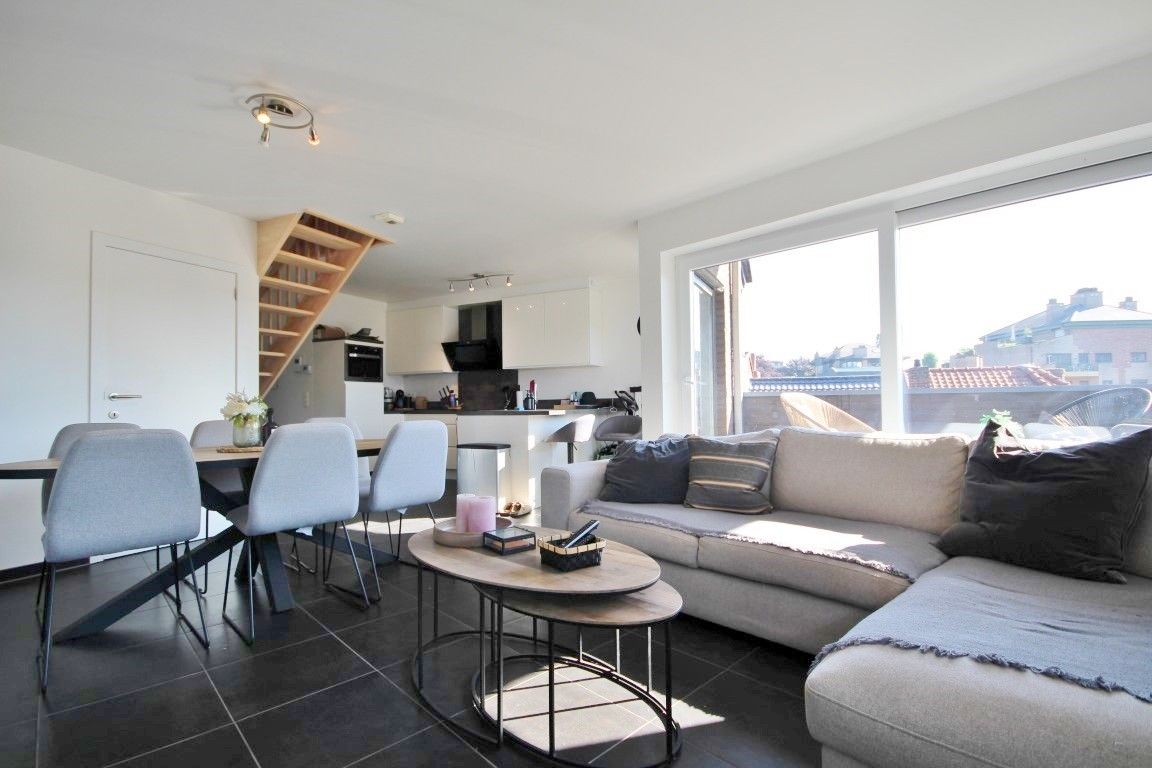 Duplexappartement op een zeer gunstige ligging midden in het centrum foto 2