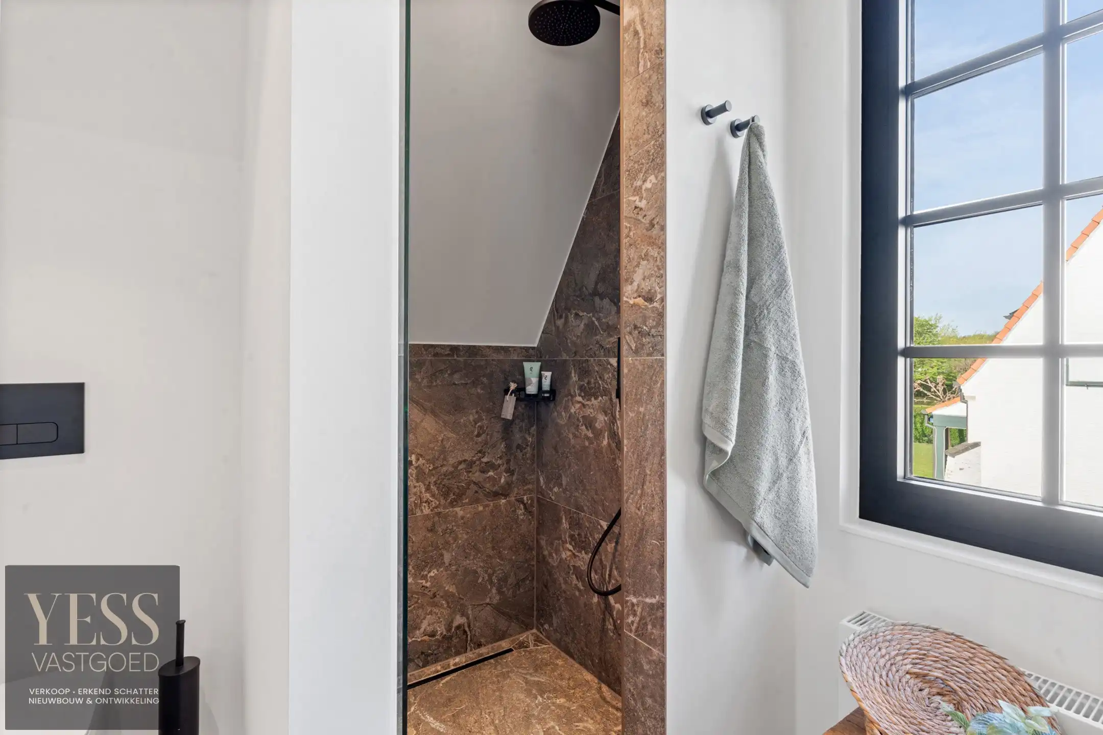 Buitengewoon, gerenoveerde villa op toplocatie in het zoute  foto 22