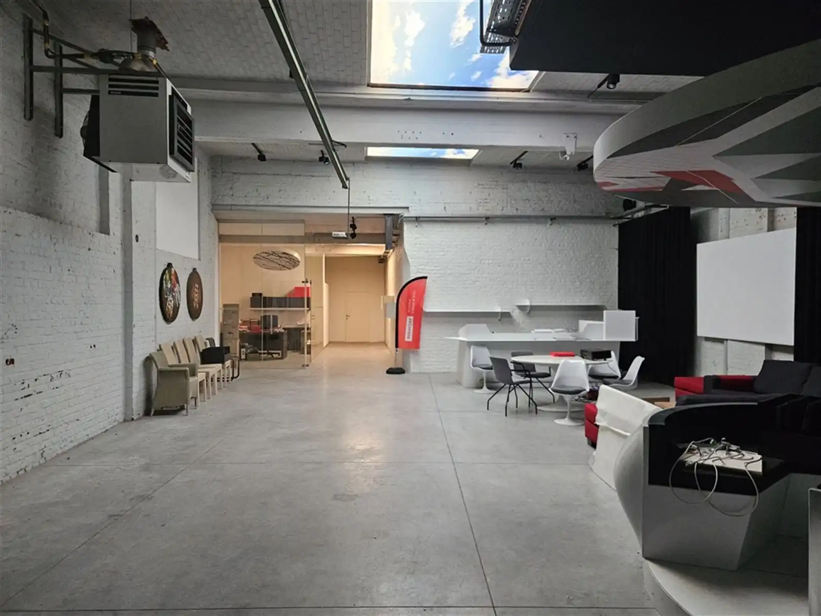 Bedrijfsgebouw te Roeselare foto 18