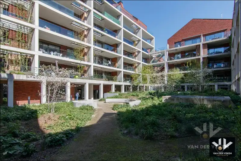 SERVICEFLAT 2 SLPK 2 BADK PAL IN CENTRUM HASSELT foto 23