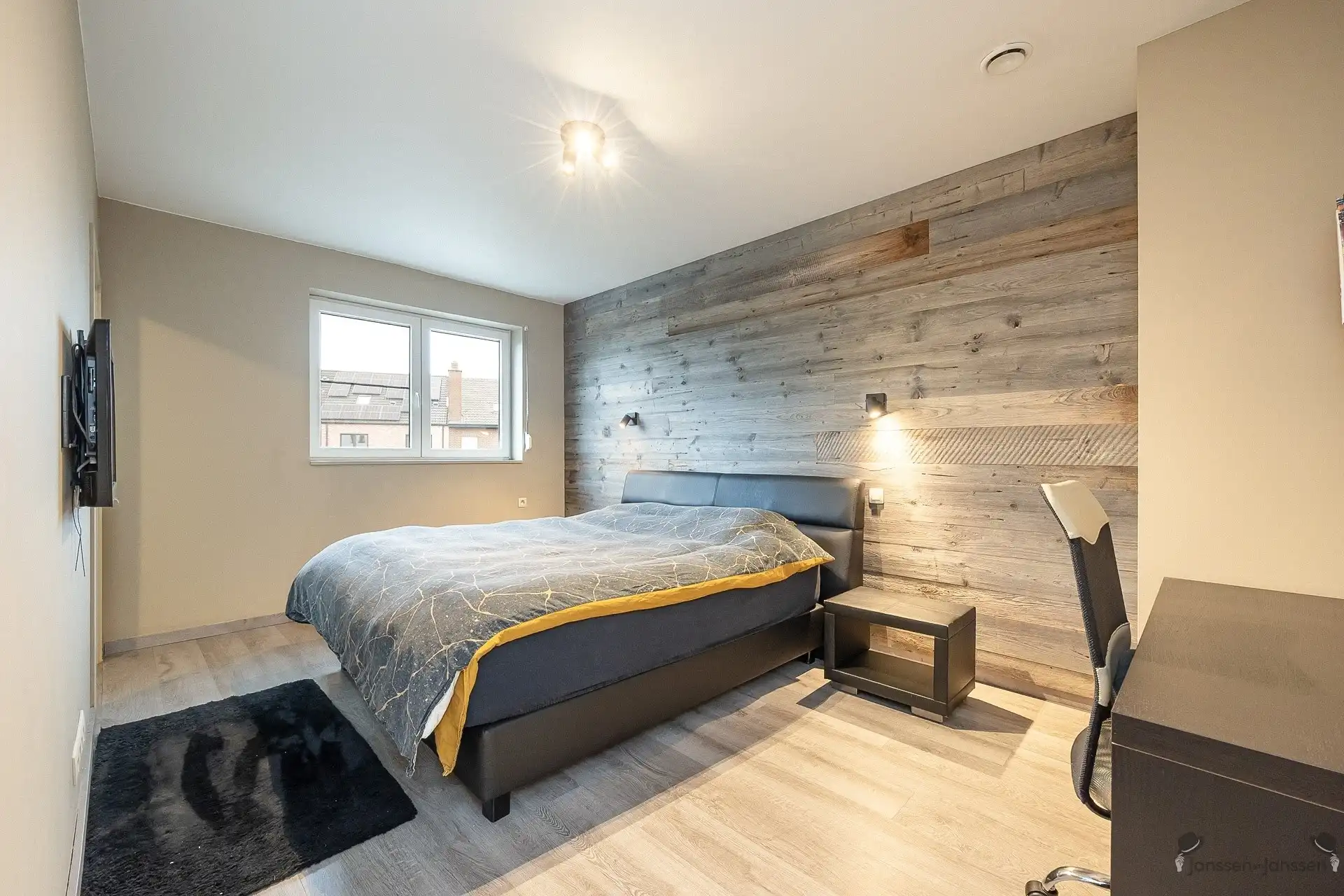 Mooi afgewerkte en ruime energiezuinige woning  foto 13