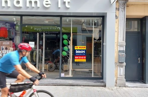 GOED GELEGEN COMMERCIEEL PAND BRUUL foto {{pictureIndex}}