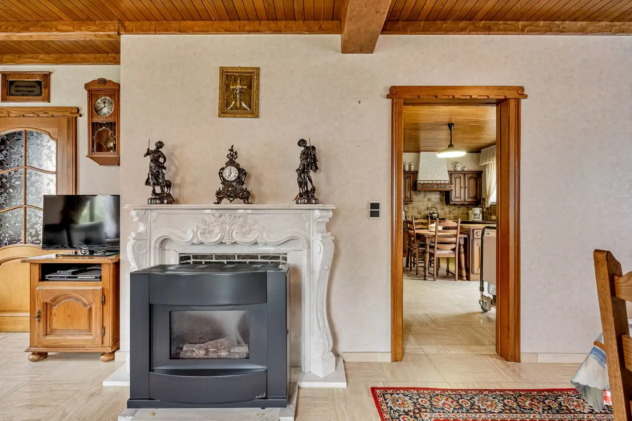 Praktische en ruime gezinswoning op rustige locatie nabij alle faciliteiten! foto 5