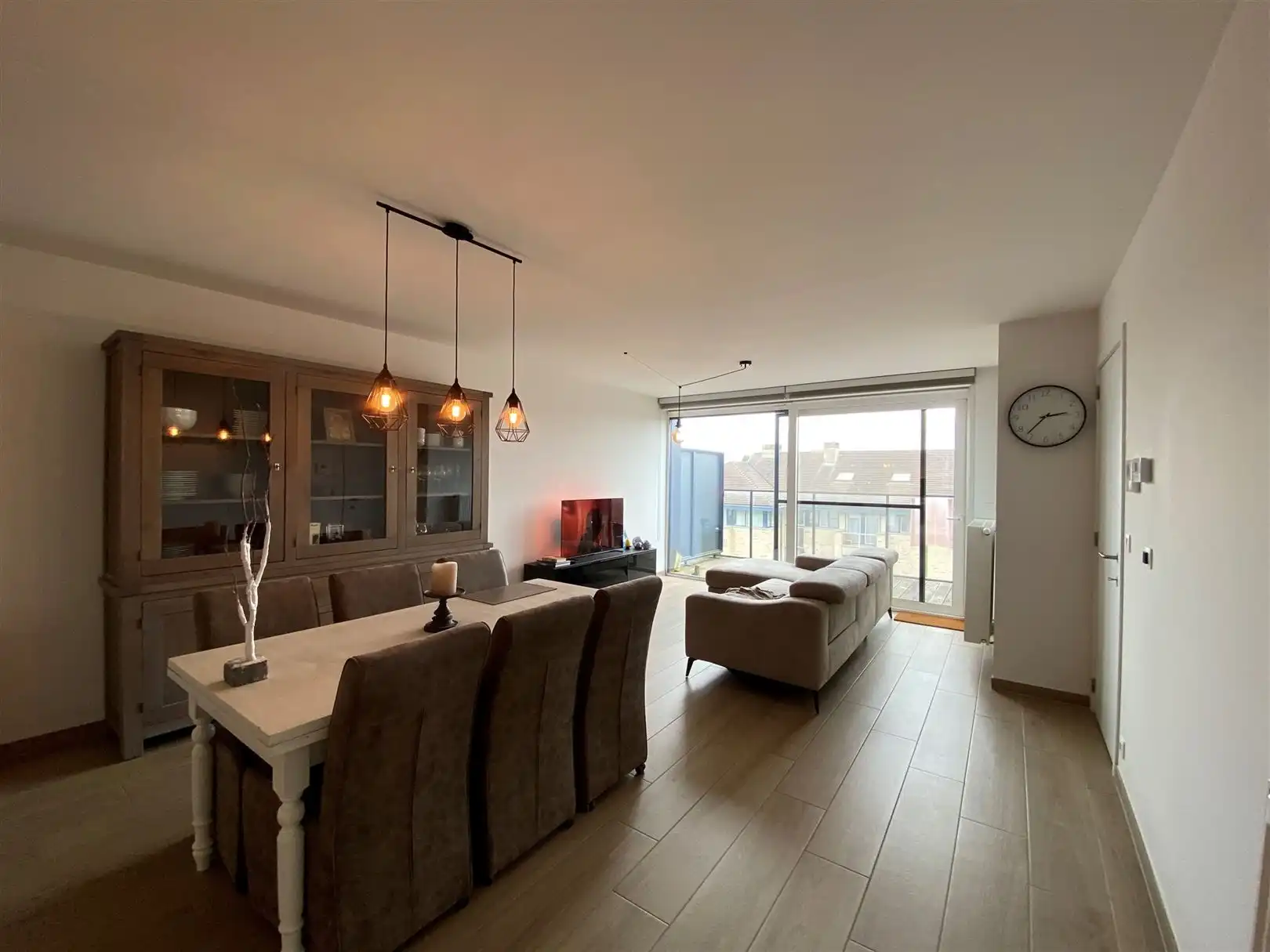 TE HUUR energiezuinig appartement met 2 slaapkamers. foto 4