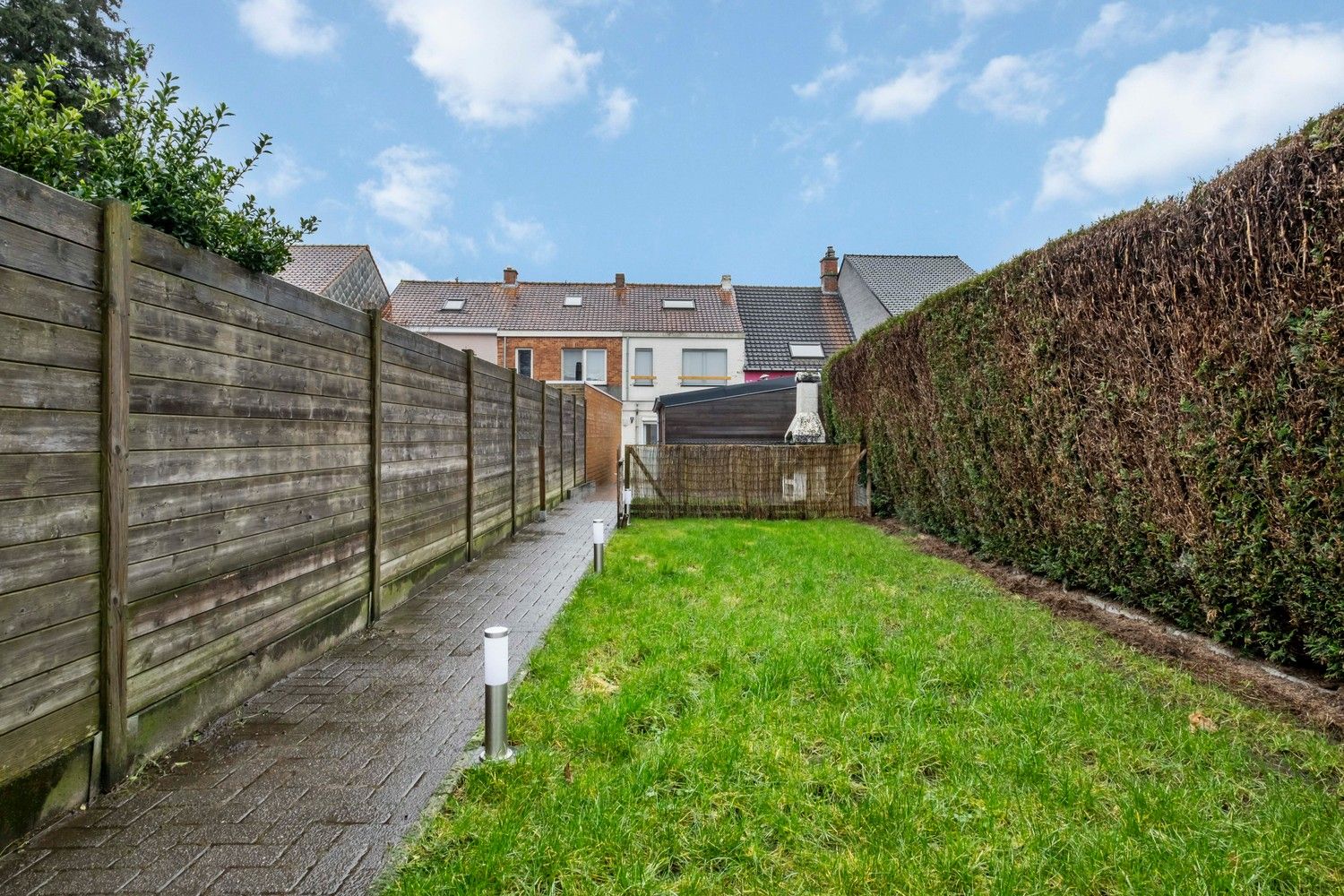 Renovatieproject: 3 slaapkamer gezinswoning met tuin in het centrum van Eeklo foto 24