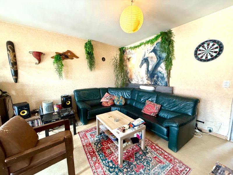 Ruim appartement met 2 slaapkamers en overdekt terrasje foto 5