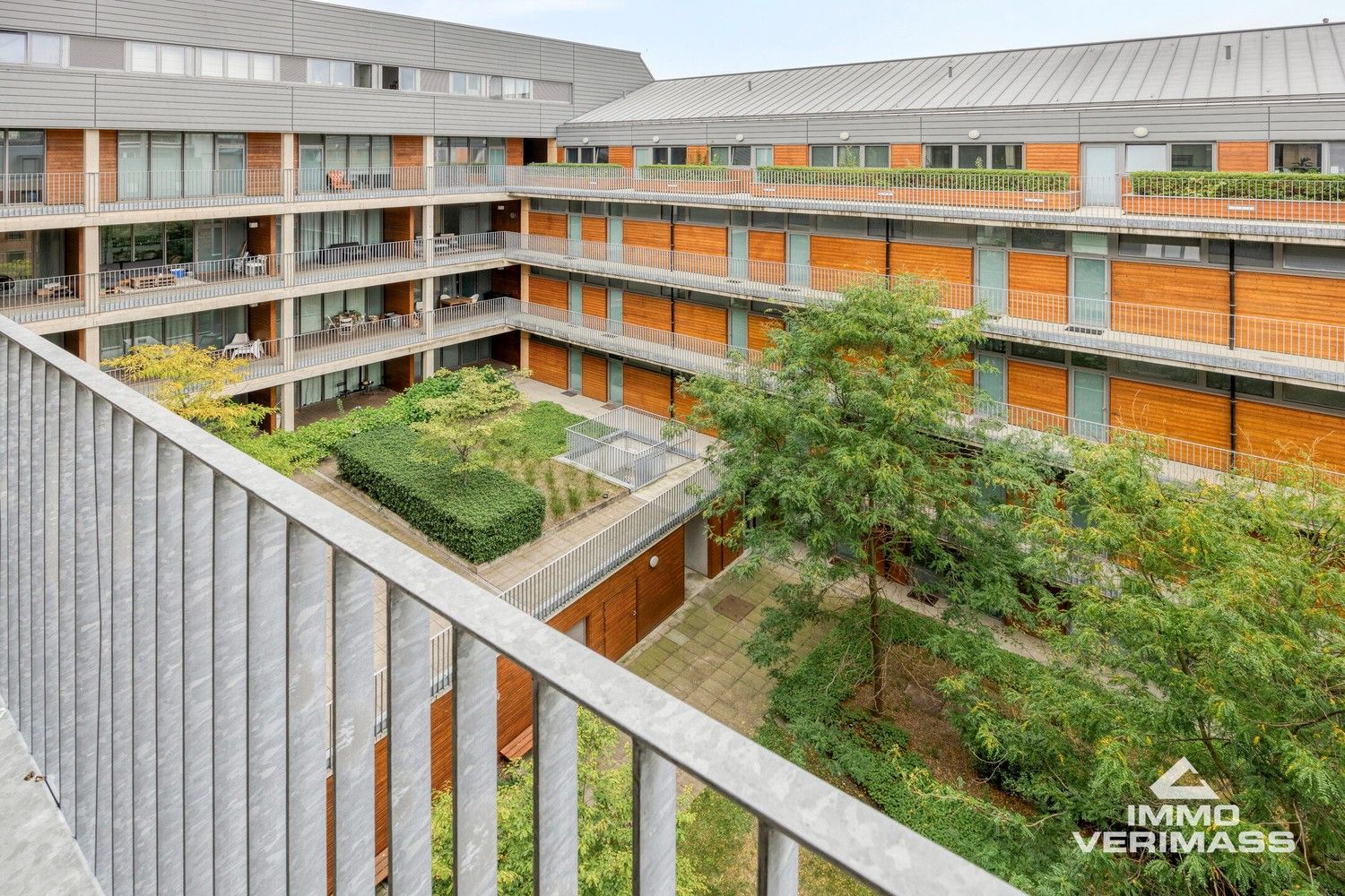 Instapklaar appartement met topligging in Leuven foto 18