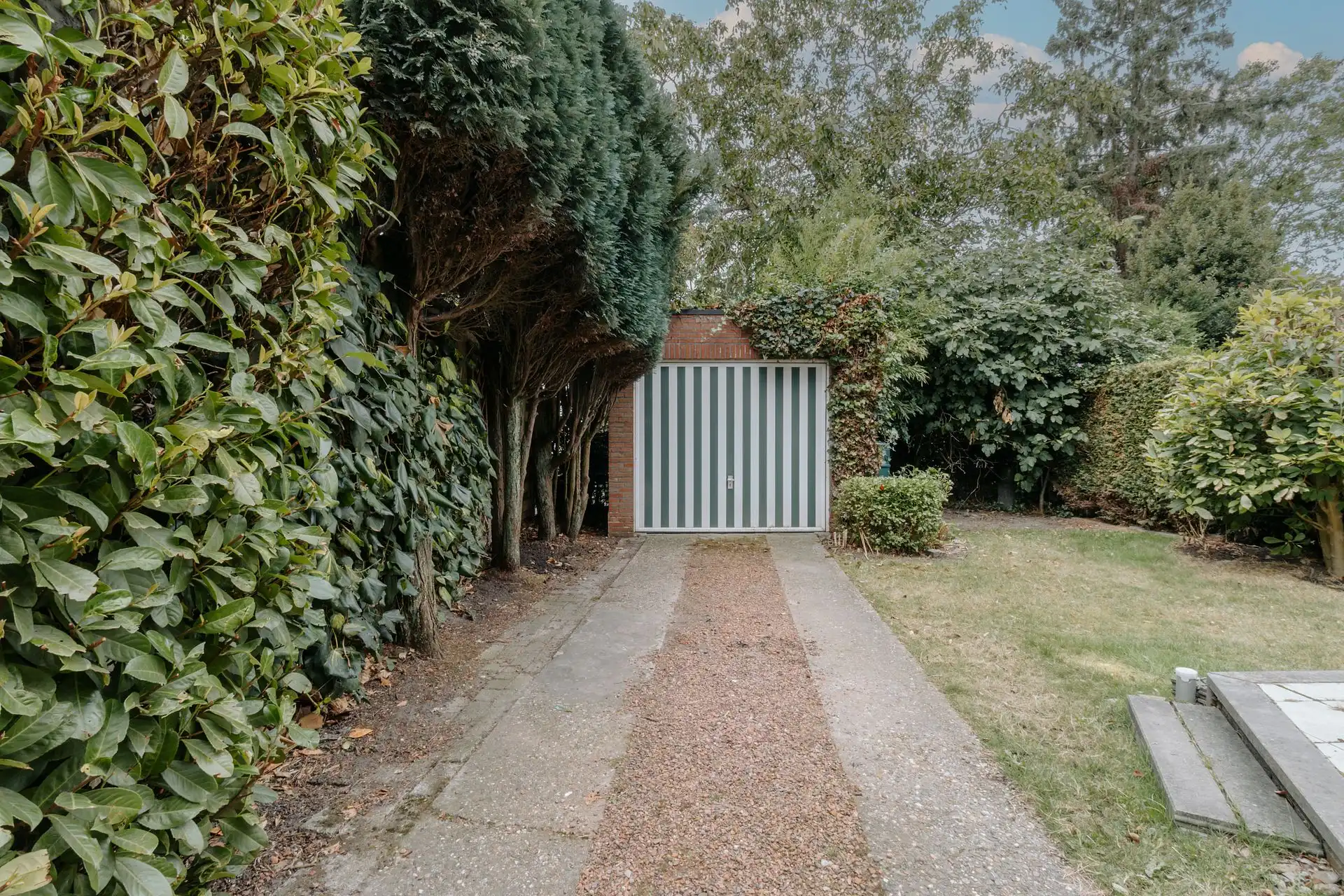 Te renoveren HOB in wijk Molenveld in Edegem foto 32