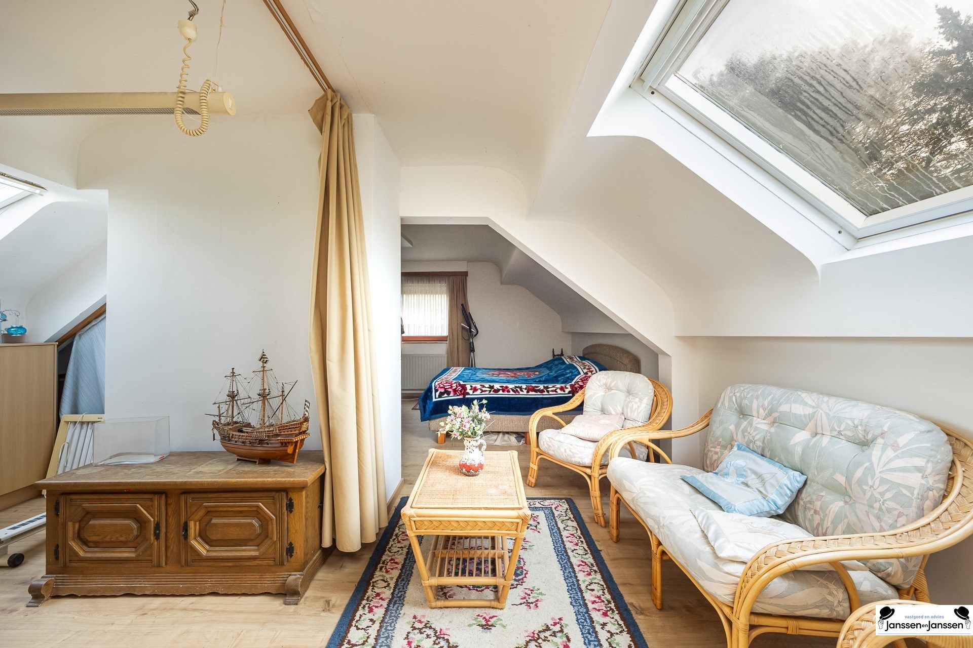 Landelijk gelegen woning op een perceel van ruim 6.000 m² foto 19